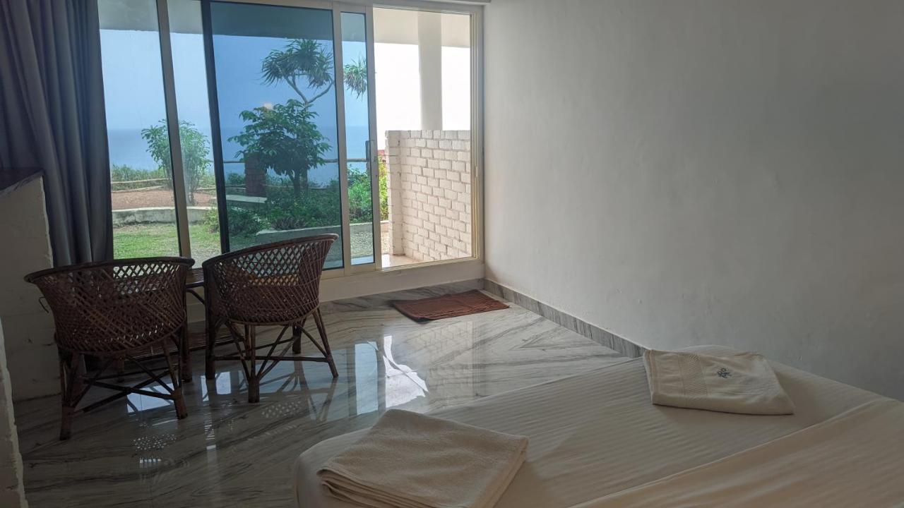 Nebo Hotel 瓦尔卡拉 外观 照片