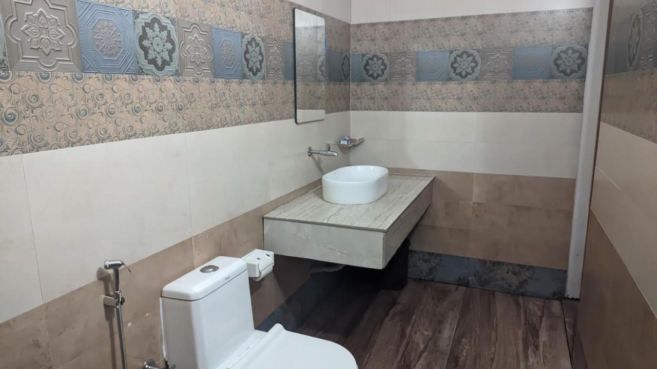 Nebo Hotel 瓦尔卡拉 外观 照片